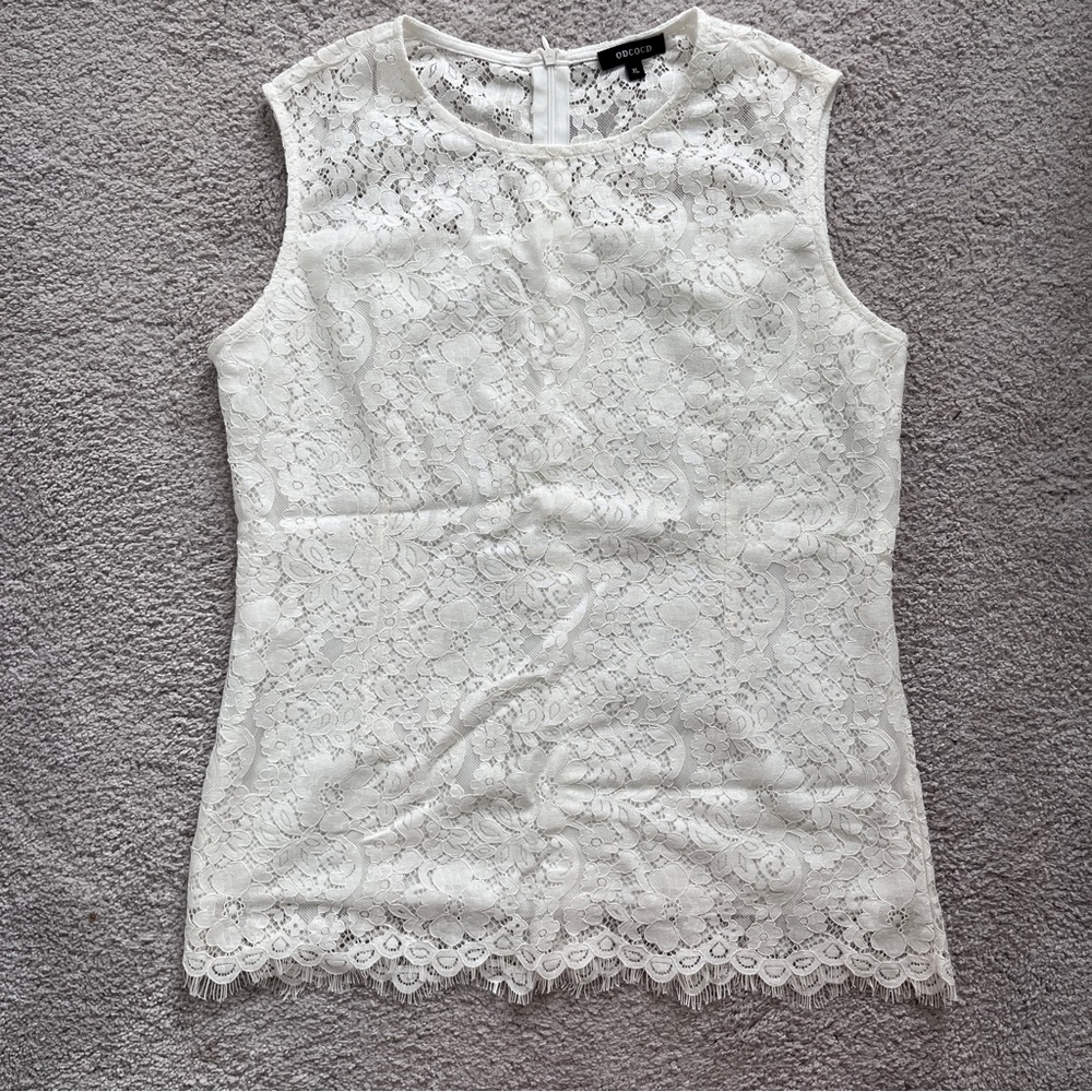 NWOT White Lace Floral Sleeveless Top